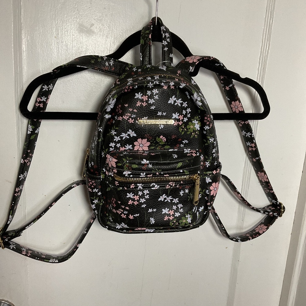 Cartera - Picture 3 of 5